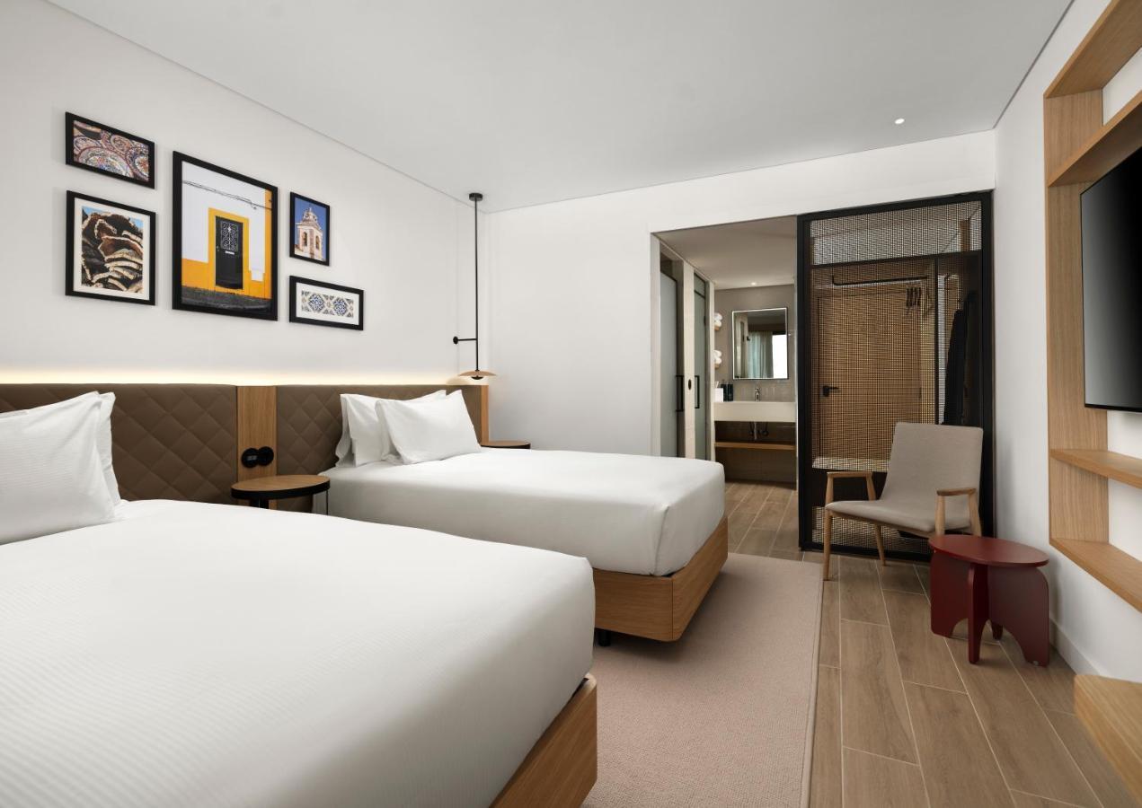 Hilton Garden Inn Evora Exterior photo