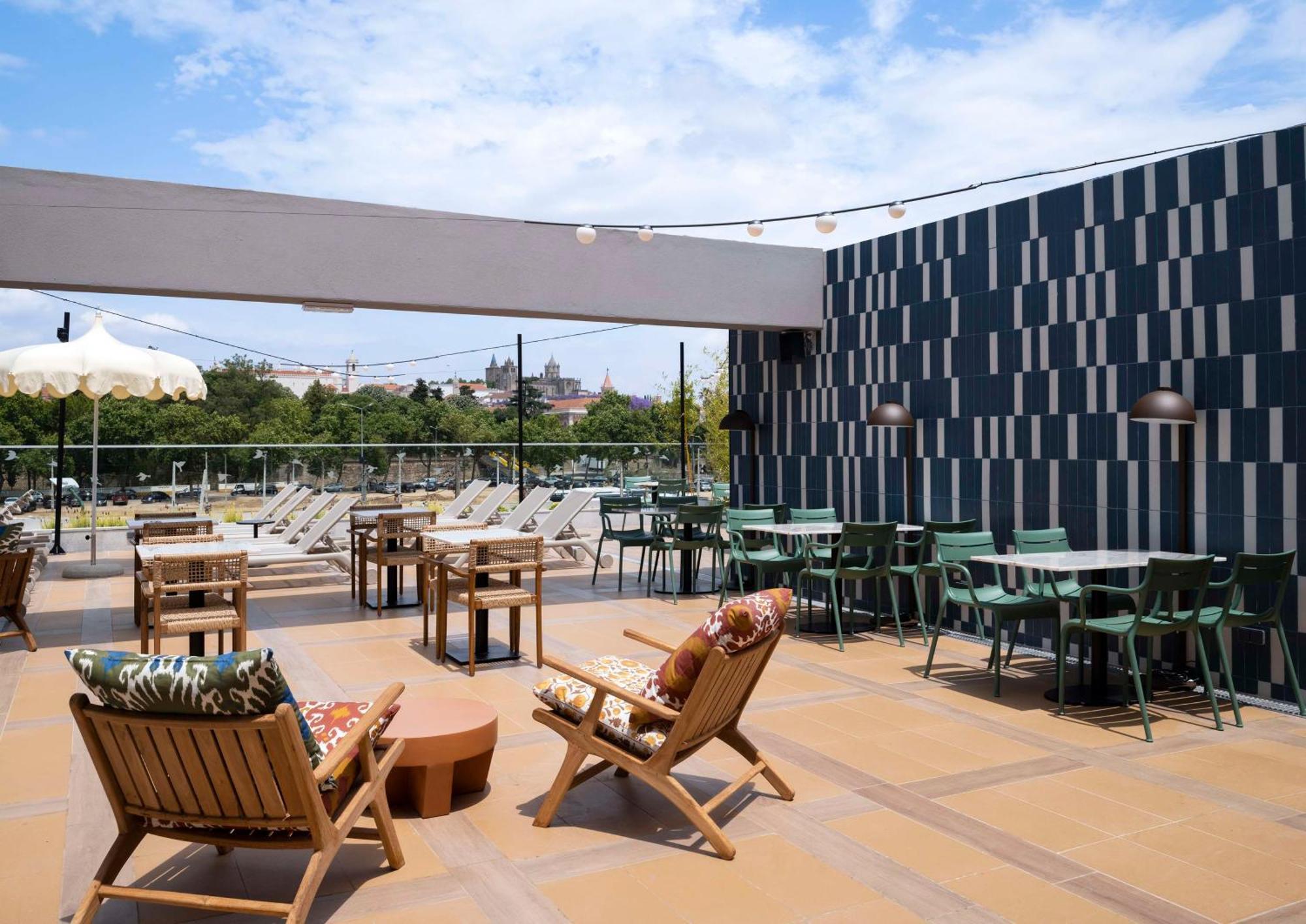 Hilton Garden Inn Evora Exterior photo